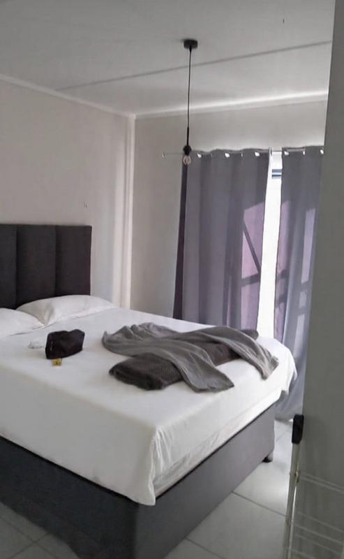 To Let 1 Bedroom Property for Rent in De Kuilen Western Cape
